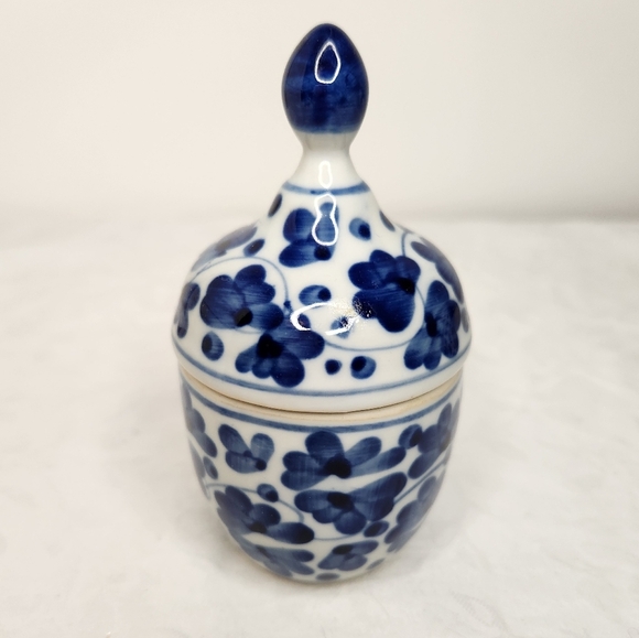 Cobalt Blue Asian Lidded Jar - Picture 1 of 10